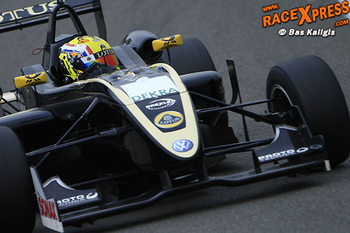 Indy Dontje test F3 Team Lotus  Motopark